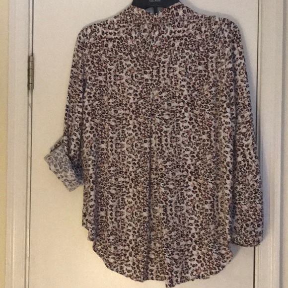 VGUC Valent Heart size med animal print blouse - Picture 4 of 6